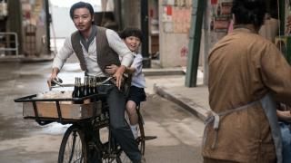 Master Z: Ip Man Legacy Movie: يقوم Cheung Tin-chi بالتسليم مع ابنه