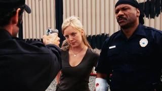 Filmas „Mirusiųjų aušra“: 2 scena