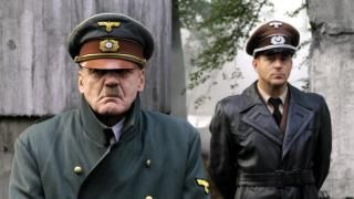 Филм о паду: Сцена # 1