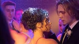Palabras en las paredes del baño Película: Escena # 3
