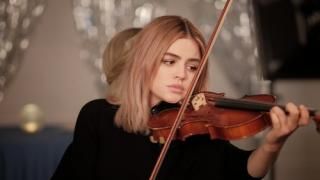 Ein nettes Mädchen wie du Film: Szene #2