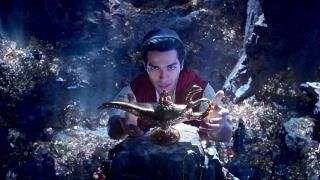 Aladdin Movie: Aladdin greift nach der Lampe