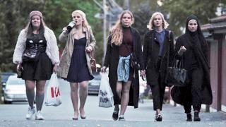SKAM (Shame) tv-show: Piger går og drikker