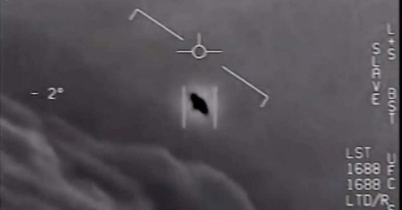 존 브레넌 전 CIA 국장, 해군 조종사 UFO 영상이 '눈살을 찌푸리게 한다' 인정