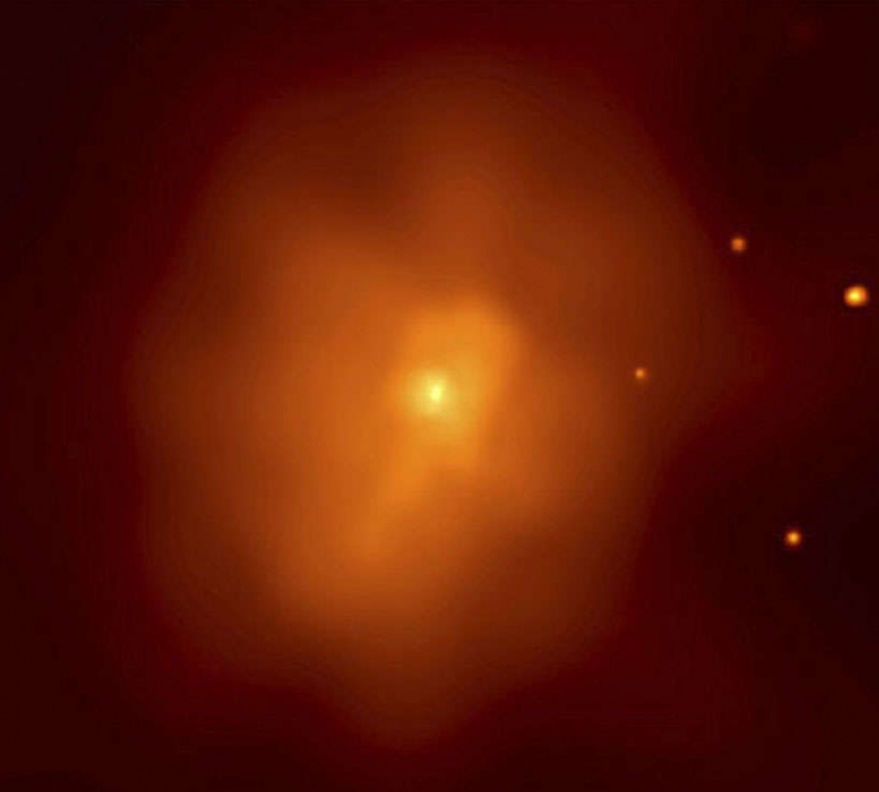 галактическия клъстер, за който се смята, че има много тъмна материя