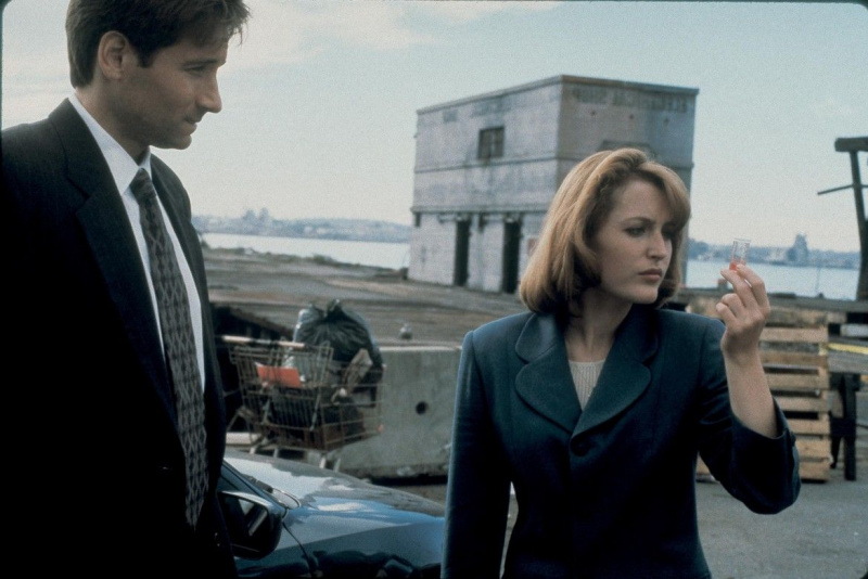X -toimikute episood 2 Häbelik - Mulder ja Scully