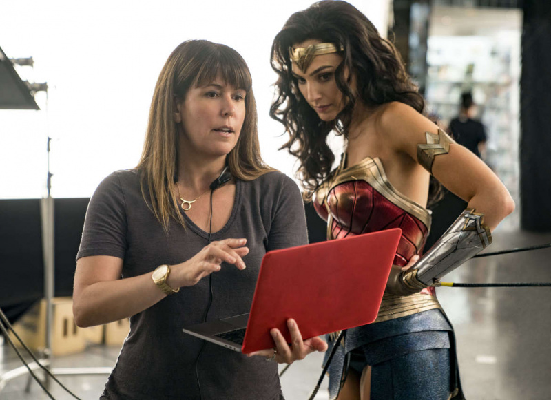 Diana Prince se bo vrnila: Warner Bros. hitra Wonder Woman 3 s Patty Jenkins in Galom Gadotom