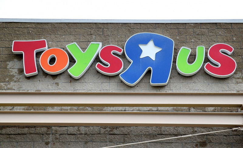 Toys 'R' Us αναμένεται να αναστηθεί με έξι καταστήματα και ιστότοπο ηλεκτρονικού εμπορίου