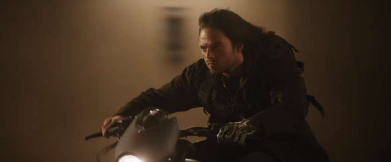 Sebastian Stan afslører, hvad der er i Buckys rygsæk i Captain America: Civil War