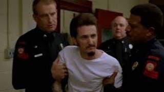 Surnud mees kõndiv film: Sean Penn süüdimõistetud tapjana