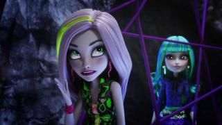 Monster High: Elektrificēta filma: 1. aina