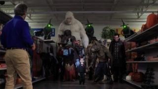 Husia koža 2: Strašidelný Halloweenový film: Halloweenský obchod ovládnu príšery
