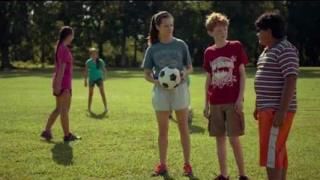 Laagris lahedate laste film: jalgpalliaeg