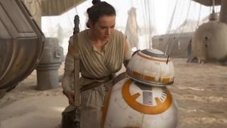 Star Wars: Episodio VII: El despertar de la fuerza Película: Rey y BB-8