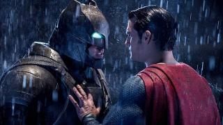 Batman v Superman: Dawn of Justice Filme: Batman e Superman