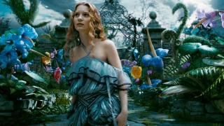 Алиса в страната на чудесата (2010) Филм: Алиса