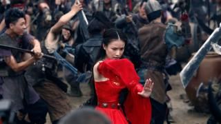 Gå ind i Warriors Gate-filmen: Kejserinde Su Lin kæmper mod barbarerne