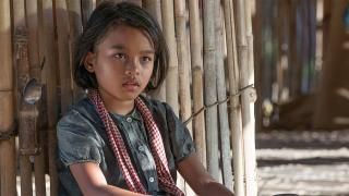 Først drepte de min far: En datter av Kambodsja husker film: scene nr. 1