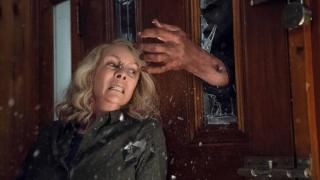 Halloween (2018) Film: Laurie Strode skriva se od Michaela Myersa