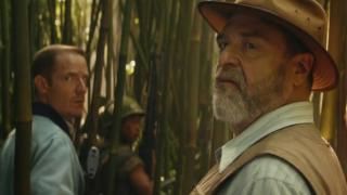 Kong: Kolju saare film: Bill Randa juhib ekspeditsiooni