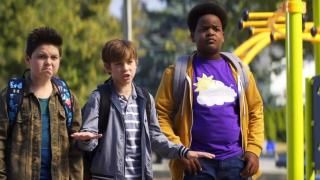 Head poiste film: Thor, Max ja Lucas seisavad mänguväljakul