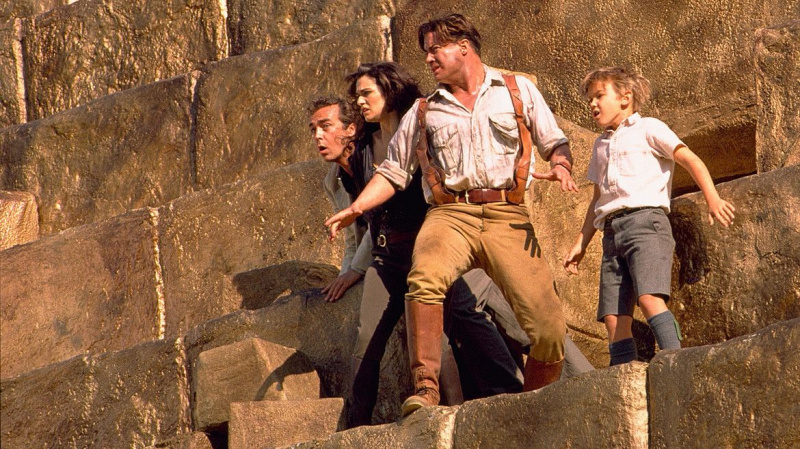 The Mummy Returns е еталон за екшън филми с мумии