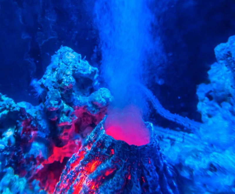 Може ли подводната вулканична енергия да достави енергийни нужди за целия САЩ?