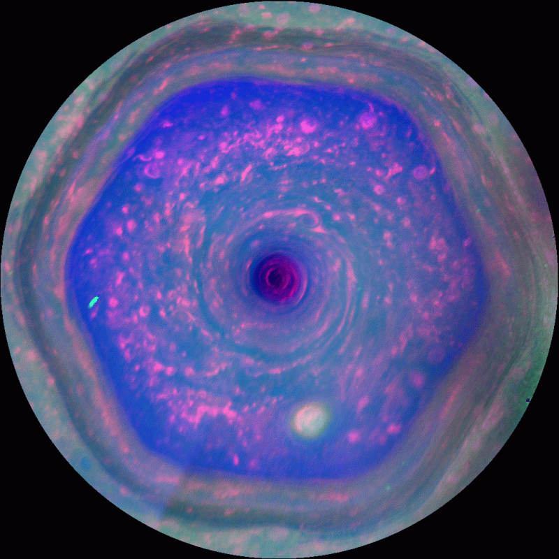 Qu'est-ce qui se passe avec cet hexagone sur Saturne ? Nous avons peut-être enfin découvert
