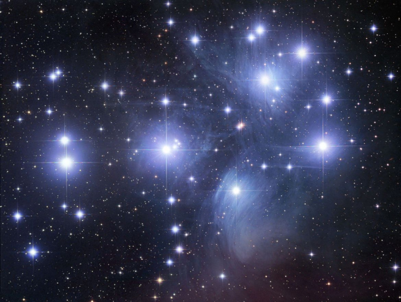 Hvor langt væk er Pleiaderne?