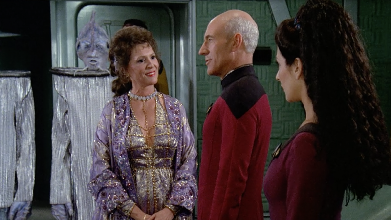 Как извънземните от Star Trek правят романтика