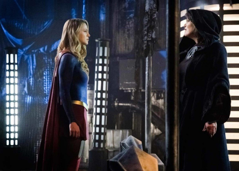Supergirl извежда силата на момичетата на следващото ниво в епизода тази седмица