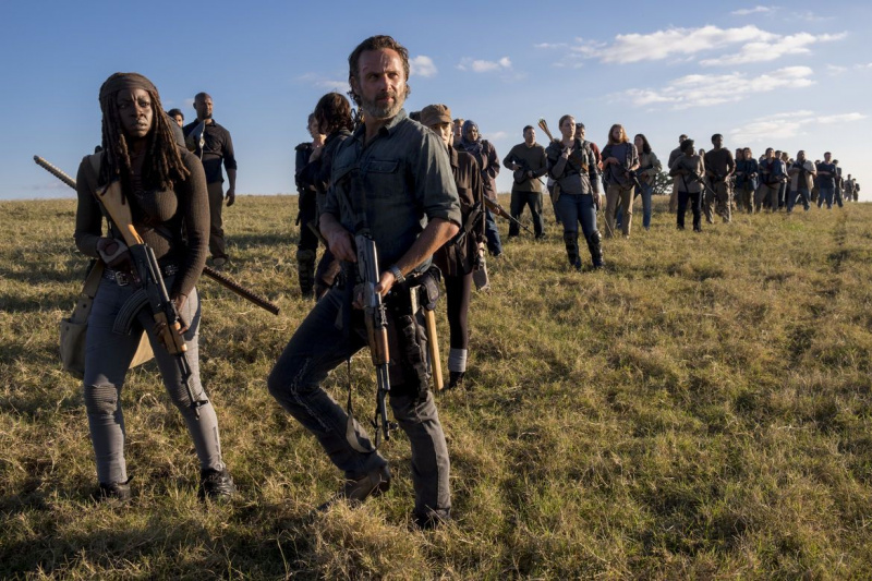 „The Walking Dead“ 8 sezono finalas: karas baigėsi. Kas laimėjo?