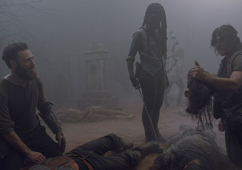 El showrunner de Walking Dead explica por qué ya era hora de presentar a los Susurradores