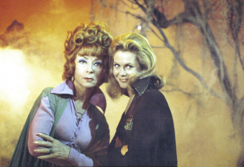 bewitched_samantha_and_endora.jpg