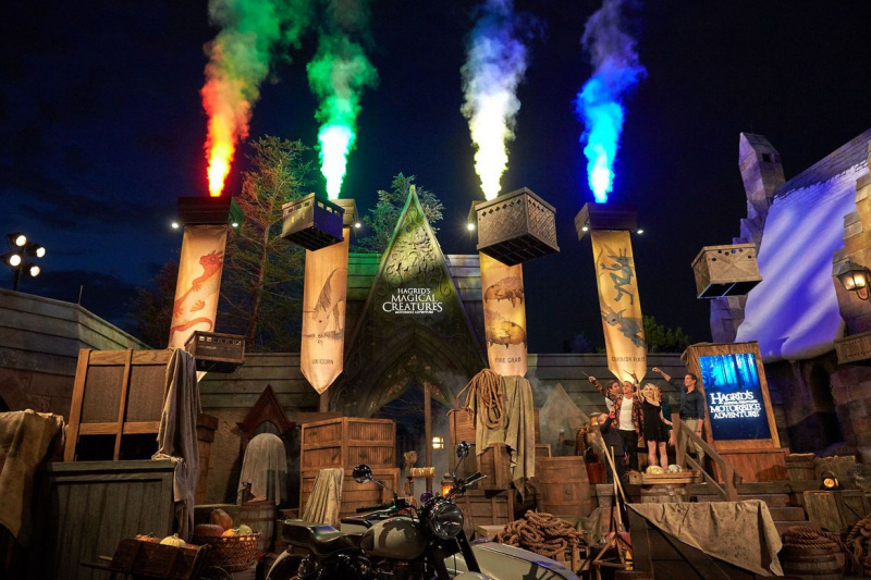 Hagridin maagisten olentojen moottoripyöräseikkailu Universal Orlandon avajaisjuhla